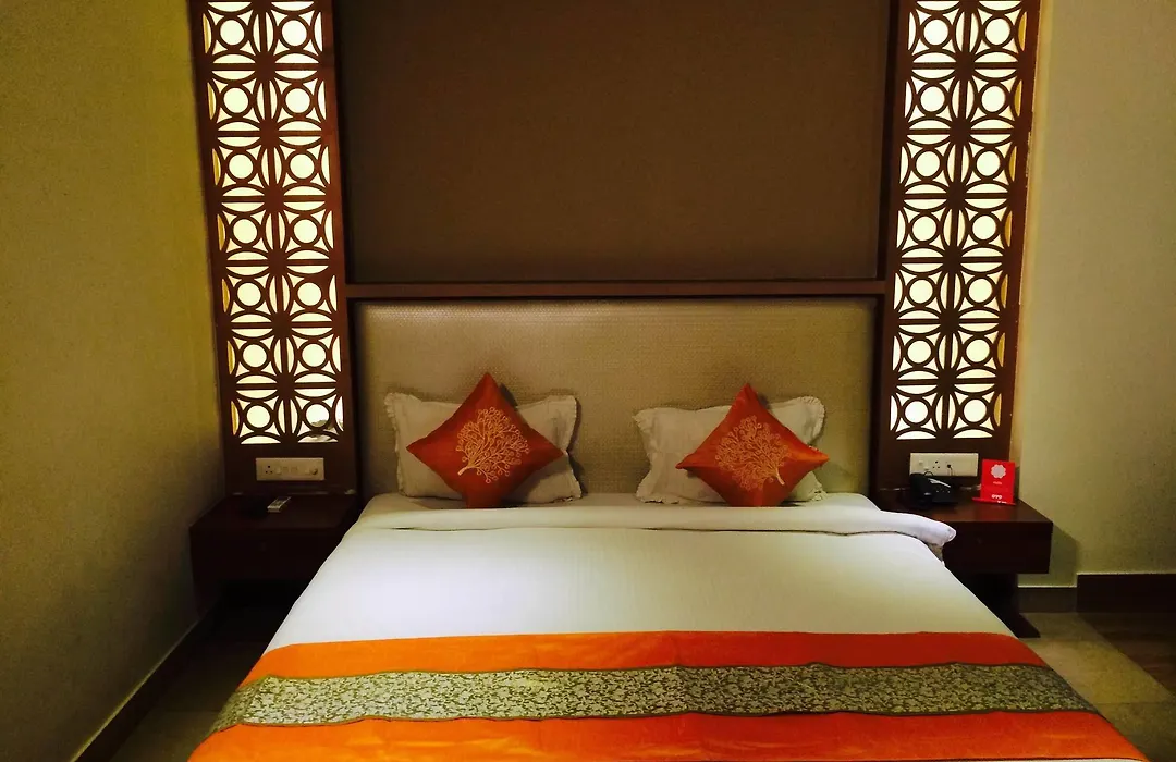 Hotel B And B-1